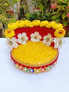 Aasan – Wooden Laddu Gopal Janmashtami Special Bal Gopal Kanha ji Aasan
